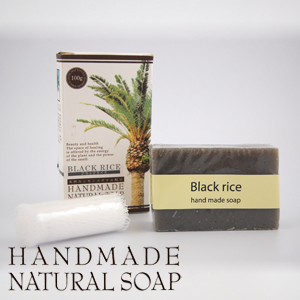 HANDMADE NATURAL SOAP ブラックライス 【色(タイプ)：blackrice】